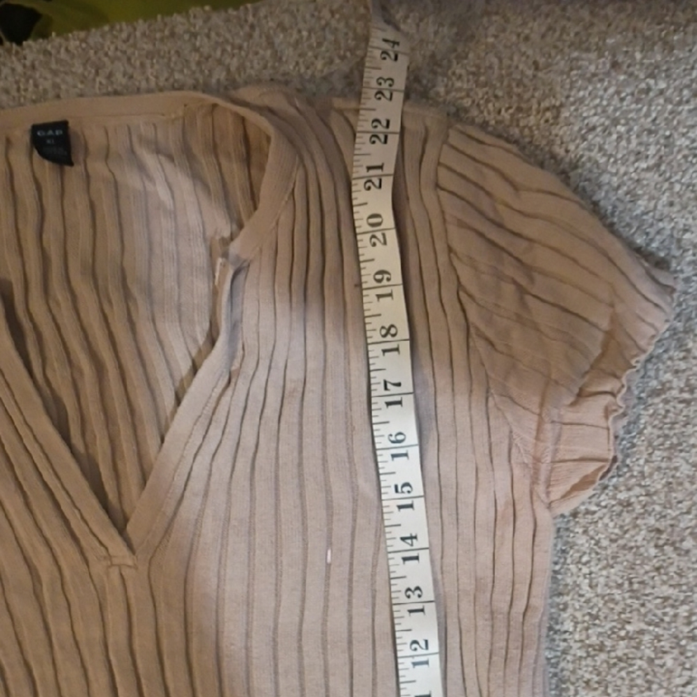 GAP Tan Ribbed Knit Top - Picture 5 of 5